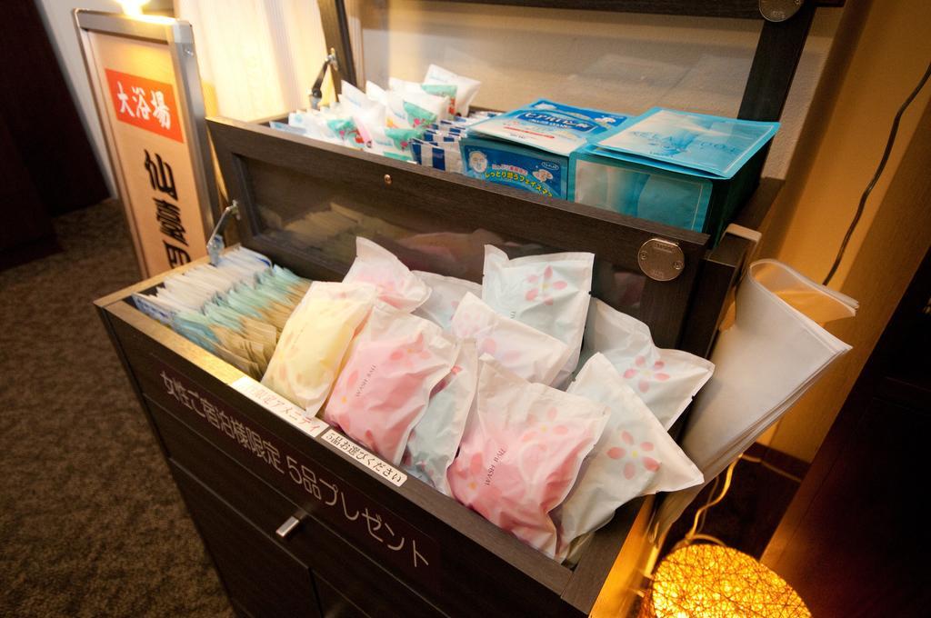Super Hotel Inn Sendai Kokubuncho Zewnętrze zdjęcie